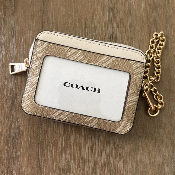 Coach Essential Chain Card Case - Picture 3 of 4
